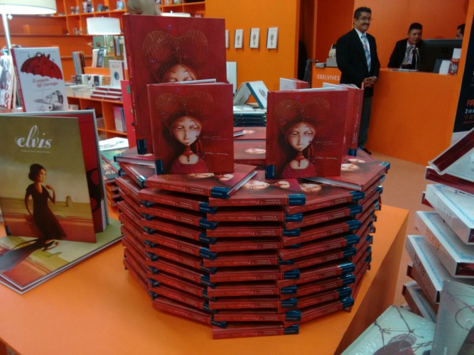 Colores y diversas figuras, el atractivo de acomodar libros
